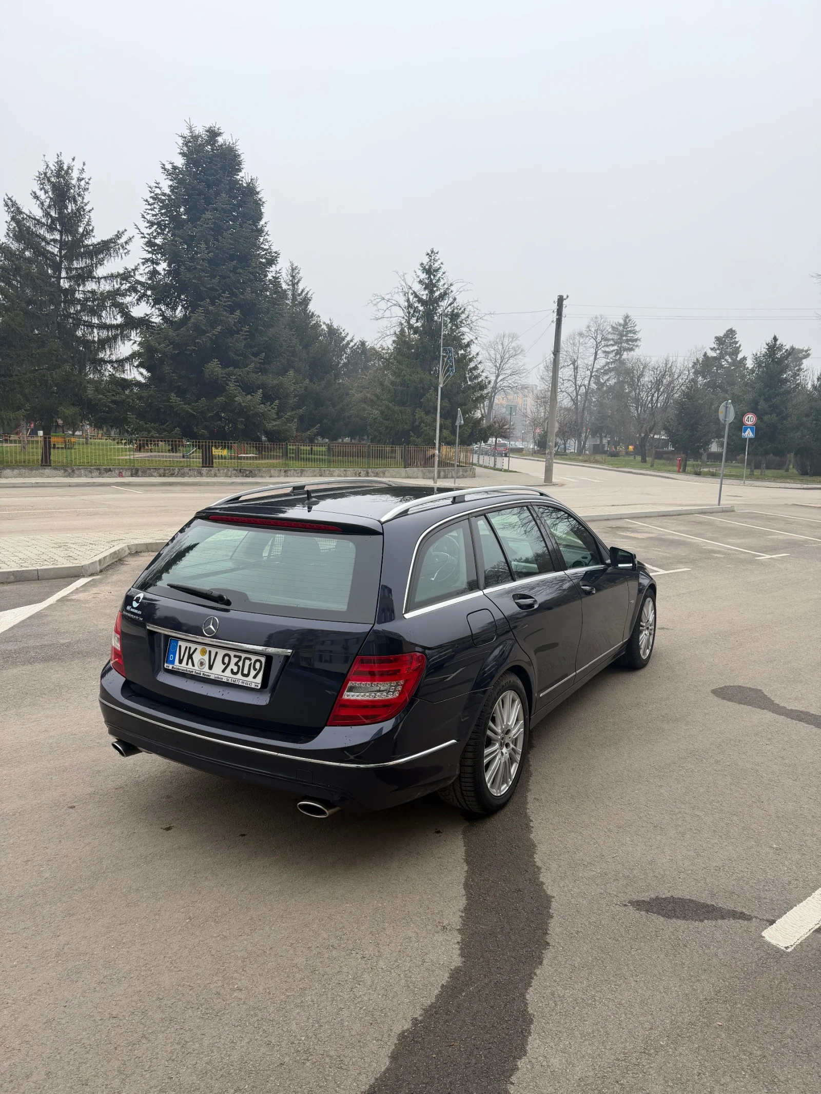 Mercedes-Benz C 300 4-MATIC DISTRONIC AUTO HOLD МЪРТВИ ТОЧКИ, снимка 5 - Автомобили и джипове - 53729014