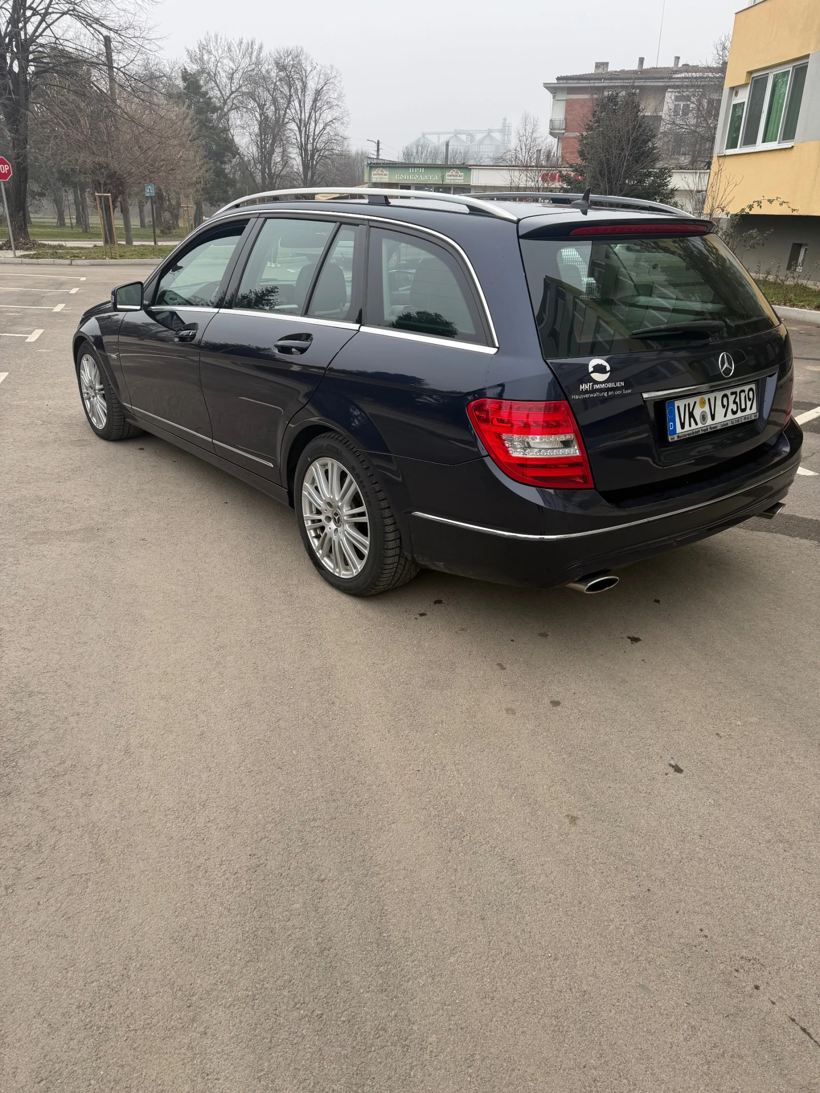 Mercedes-Benz C 300 4-MATIC DISTRONIC AUTO HOLD МЪРТВИ ТОЧКИ, снимка 4 - Автомобили и джипове - 53729014