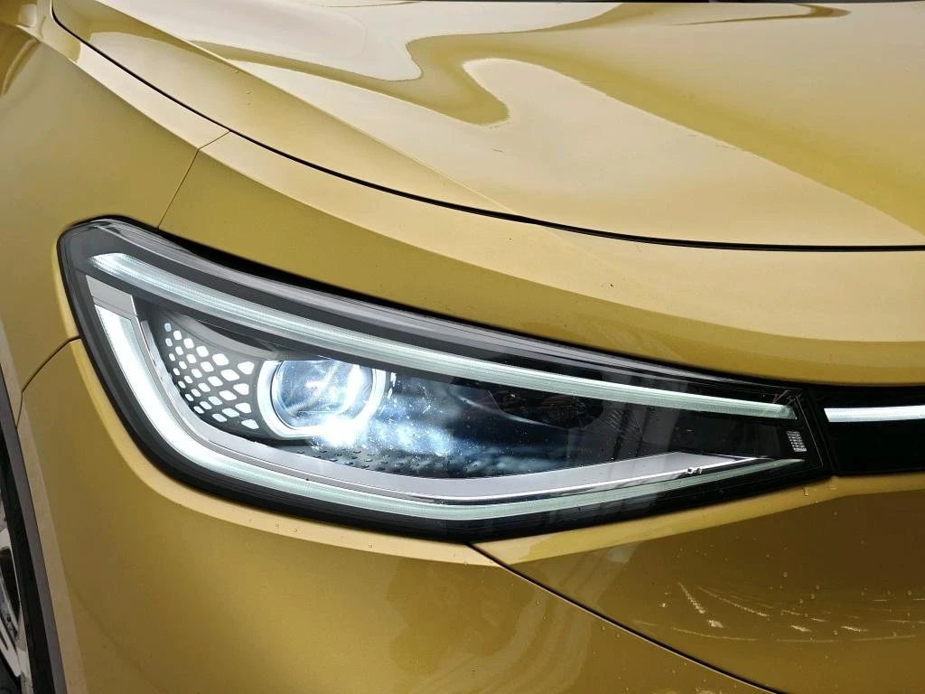 VW ID.4 1st/PRO/82kw/Pano/360/Full/Termopump, снимка 7 - Автомобили и джипове - 53714004