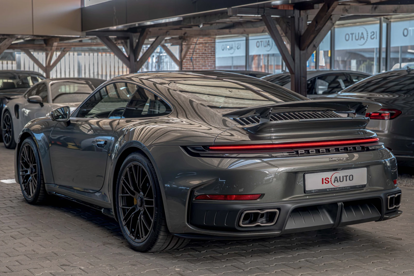 Porsche 911 Turbo S Hybrid/PDCC/PCCB/PDK/PDLS+ /Камера 360/Bur, снимка 5 - Автомобили и джипове - 53829606