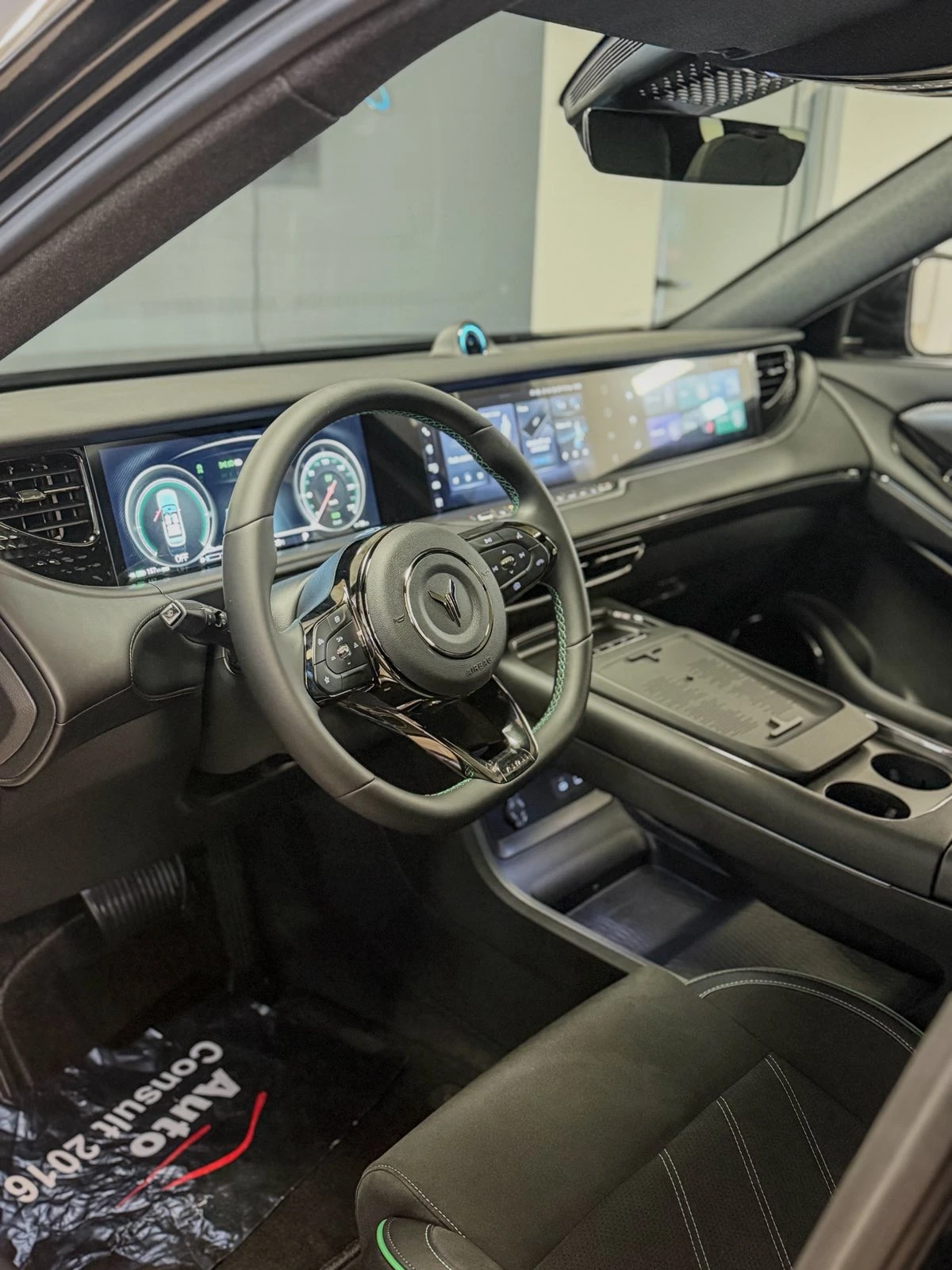 Voyah Free Rev 318, снимка 9 - Автомобили и джипове - 54005429