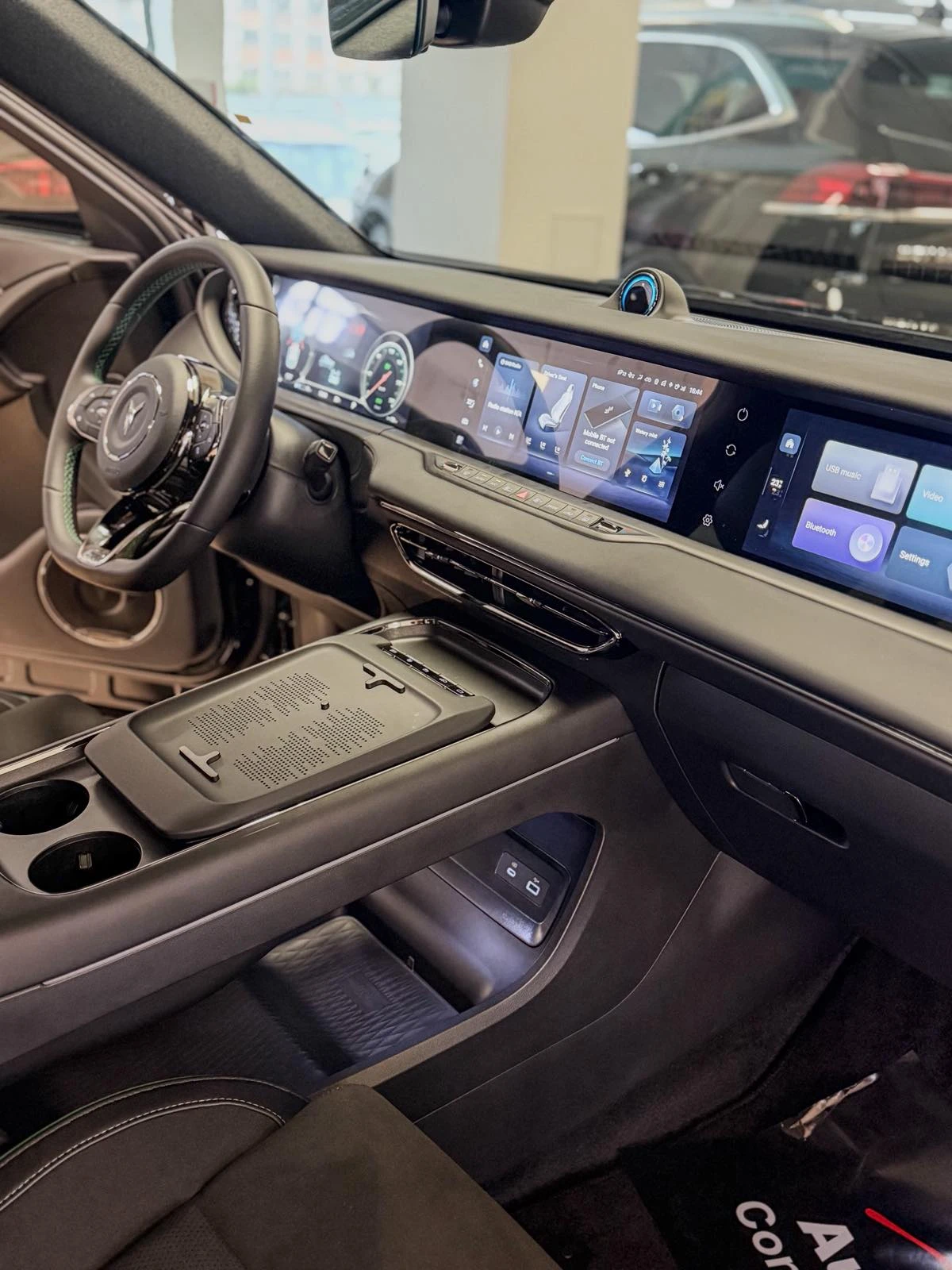 Voyah Free Rev 318, снимка 17 - Автомобили и джипове - 54005429