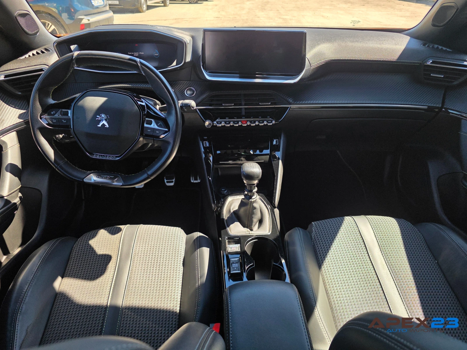 Peugeot 2008 GT line, keyless, i-Cockpit, 360, Diesel, снимка 12 - Автомобили и джипове - 54124455