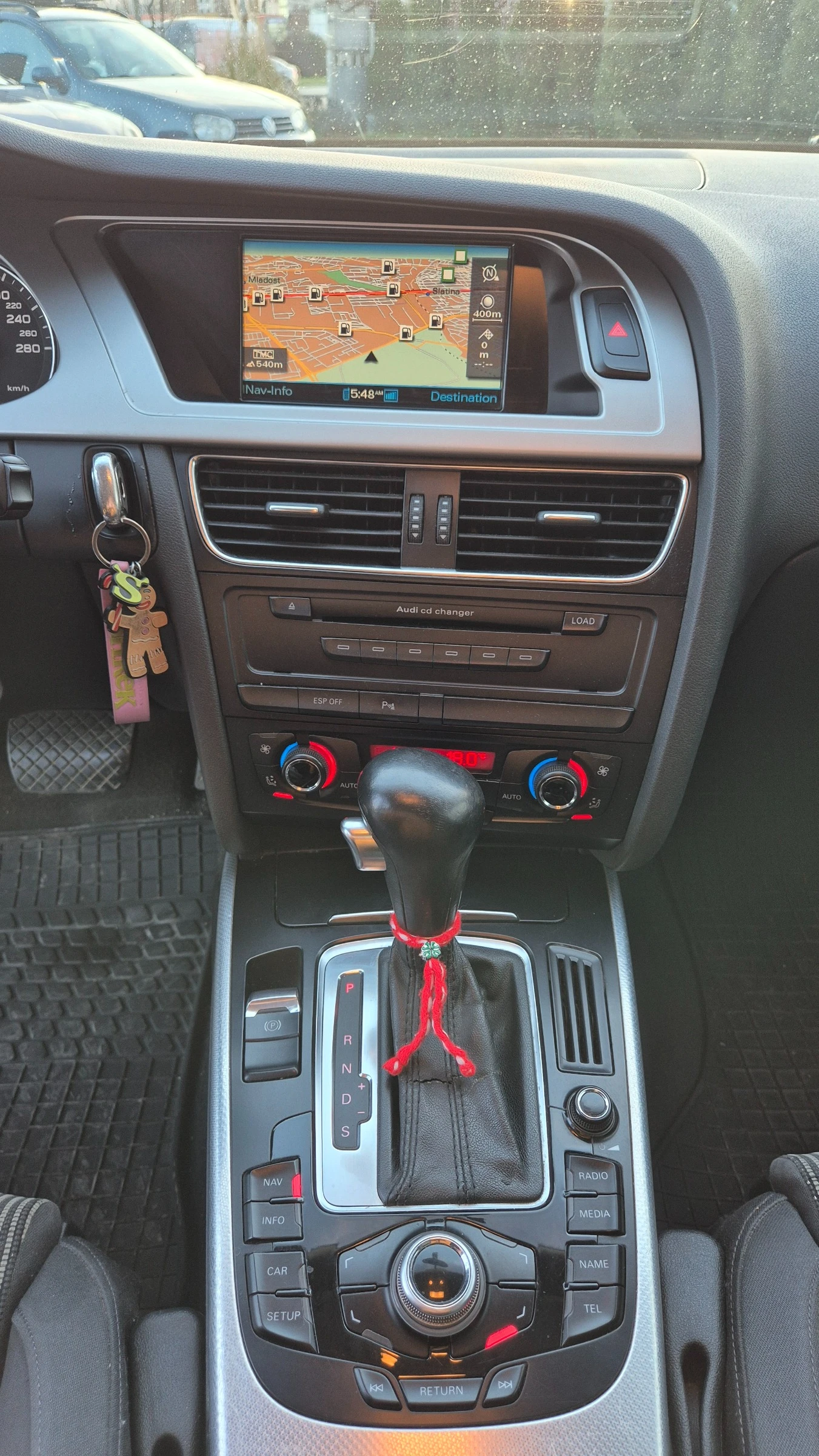 Audi A4 3.0 TDI, снимка 8 - Автомобили и джипове - 54214908