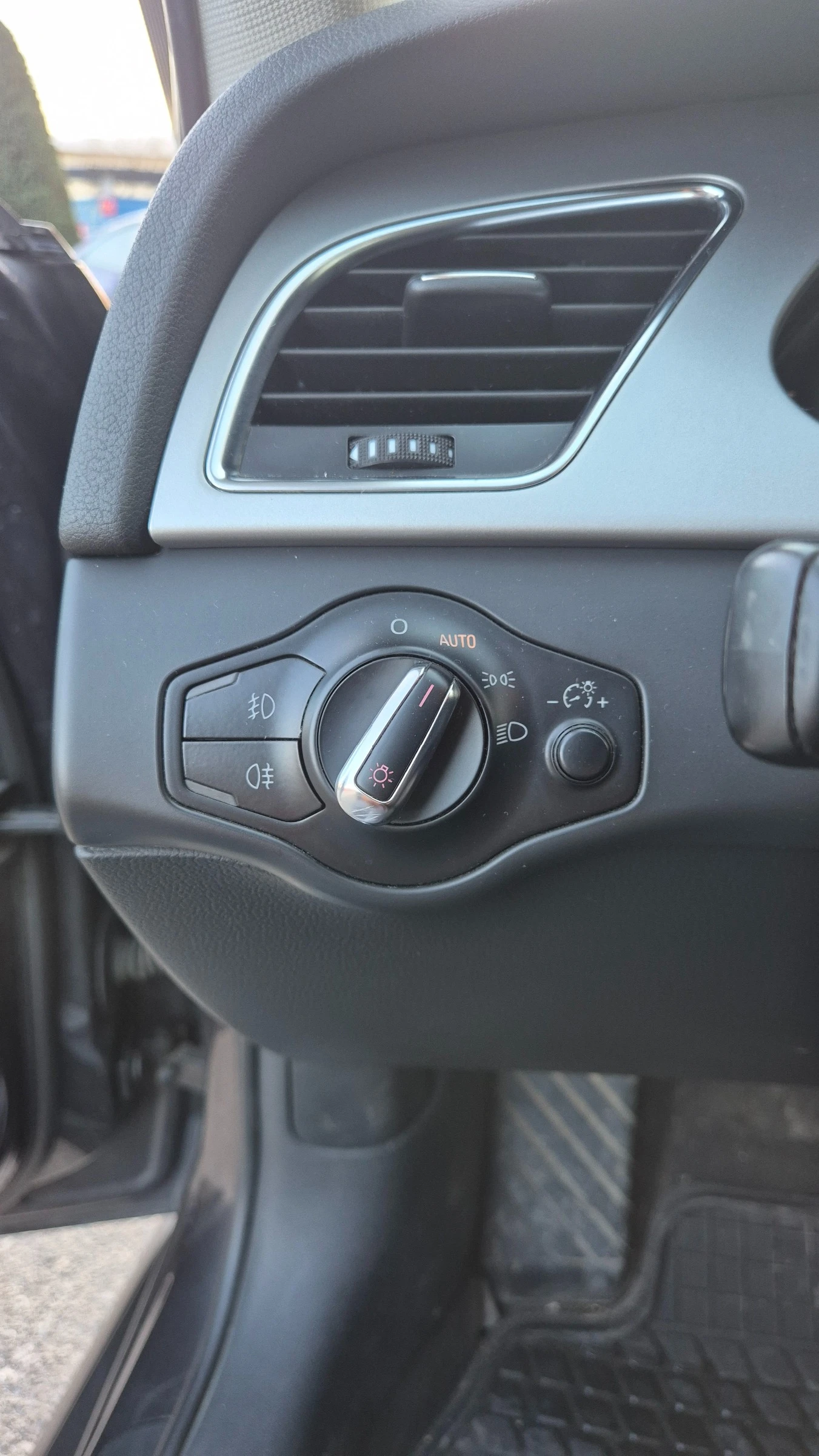 Audi A4 3.0 TDI, снимка 9 - Автомобили и джипове - 54214908