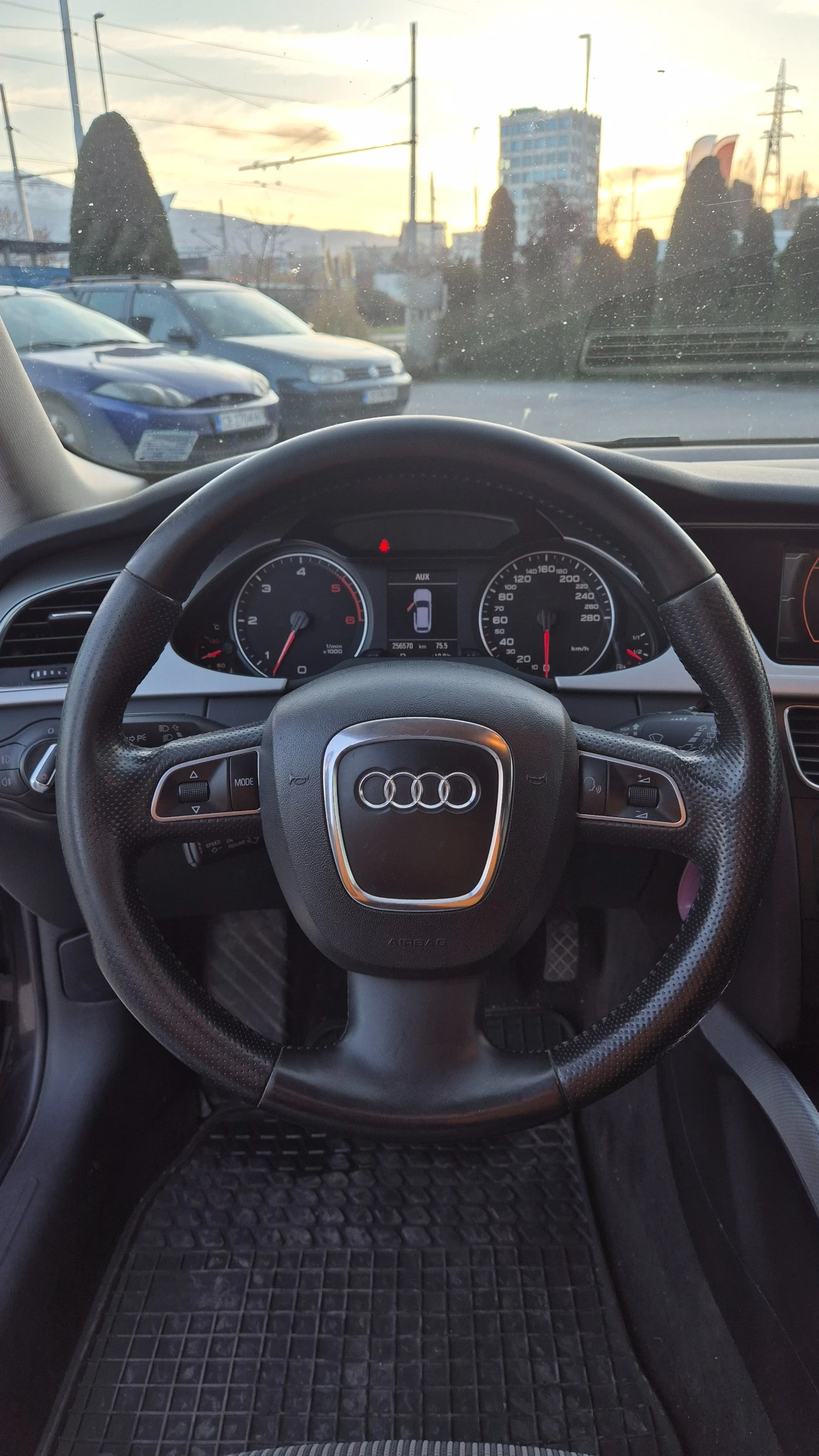 Audi A4 3.0 TDI, снимка 7 - Автомобили и джипове - 54214908