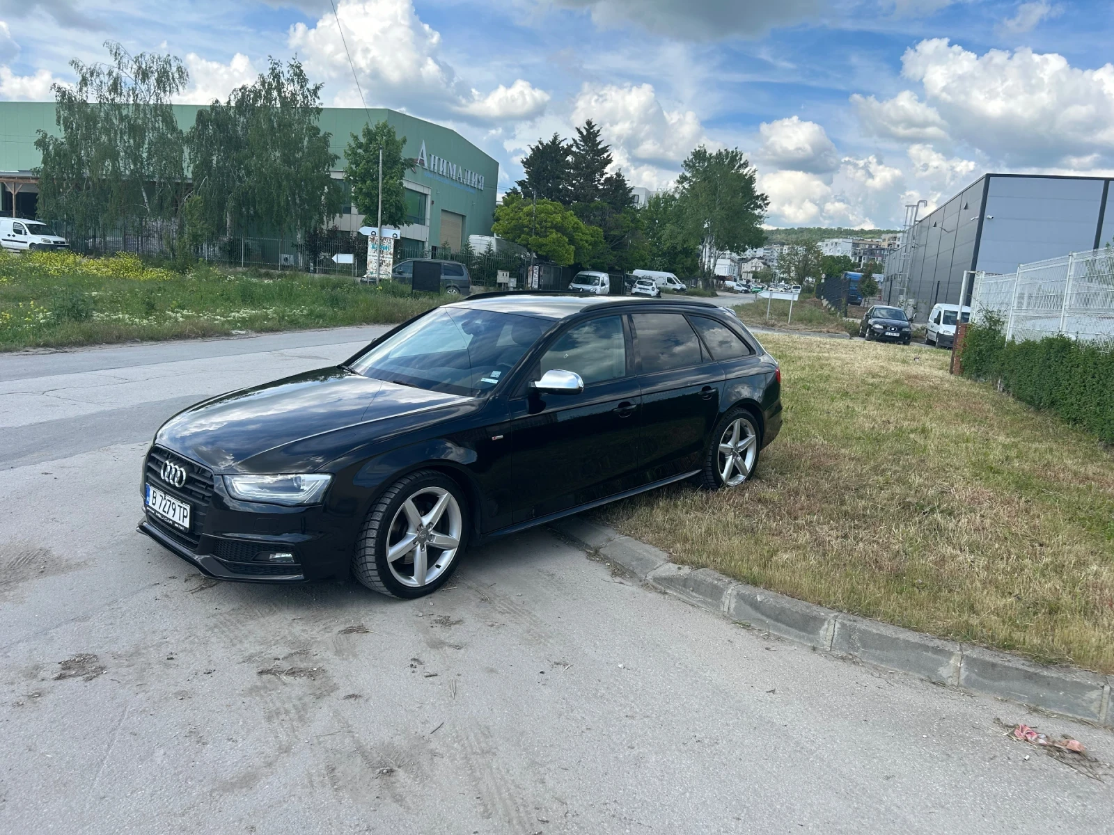 Audi A4 2.00 TDI S-Line, снимка 3 - Автомобили и джипове - 54609268
