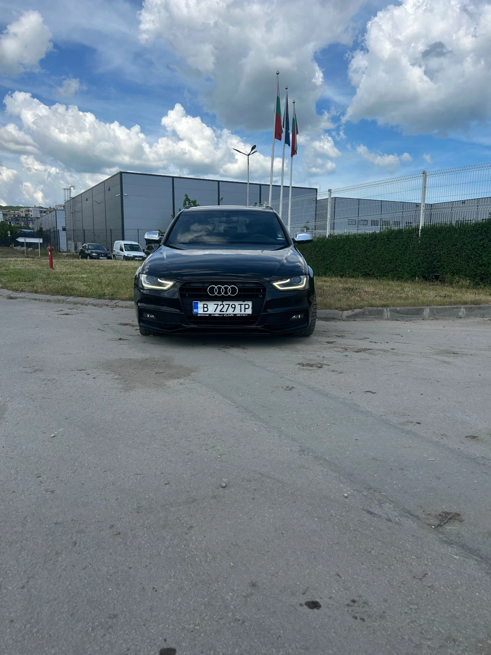 Audi A4 2.00 TDI S-Line