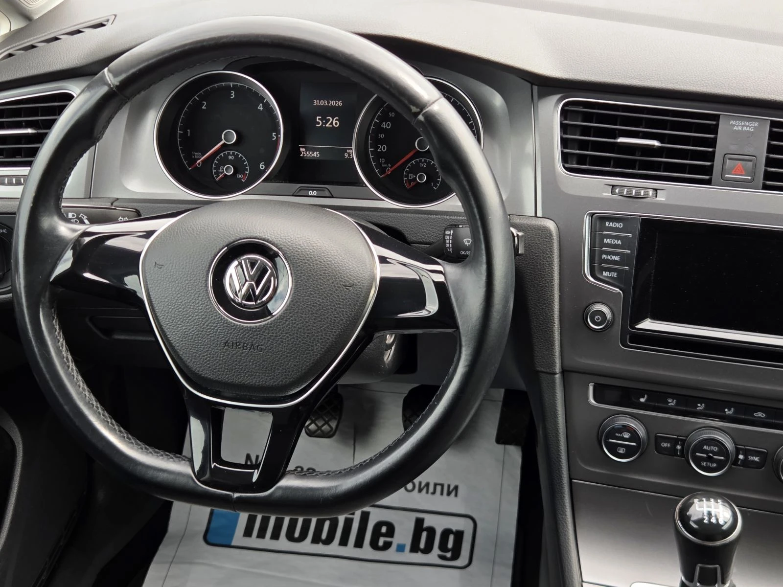 VW Golf 7 TDI/6 СКОРОСТИ/4-MOTION, снимка 12 - Автомобили и джипове - 54635399