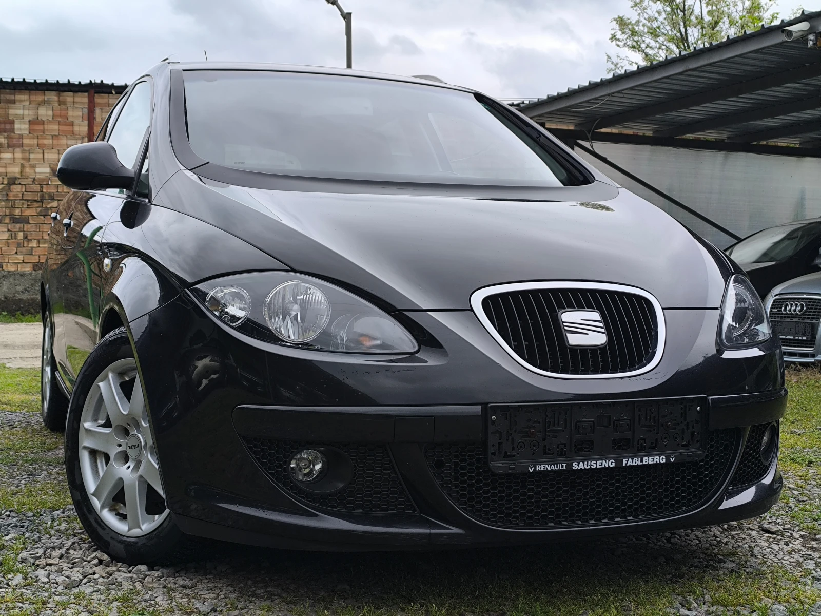 Seat Altea XL-1.9TDI-105кс-КЛИМАТРОНИК-ТОП СЪСТОЯНИЕ !!!
