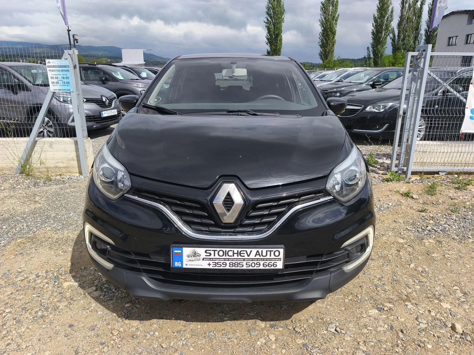 Renault Captur Automatic facelift , снимка 2 - Автомобили и джипове - 54650010