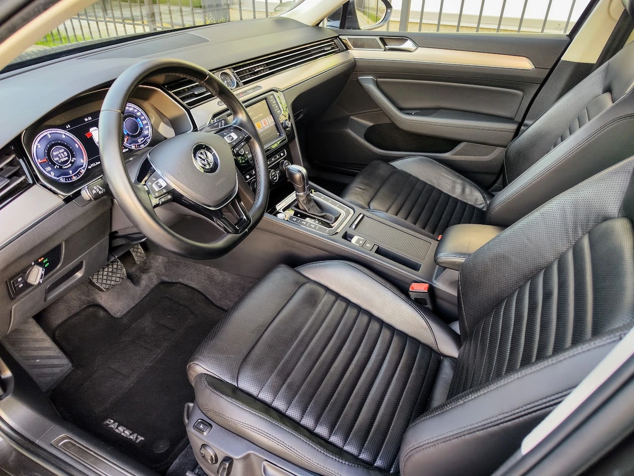 VW Passat * 2.0TDI* 4-MOTION* HIGHLINE* DIGITAL* FULL, снимка 10 - Автомобили и джипове - 54693704