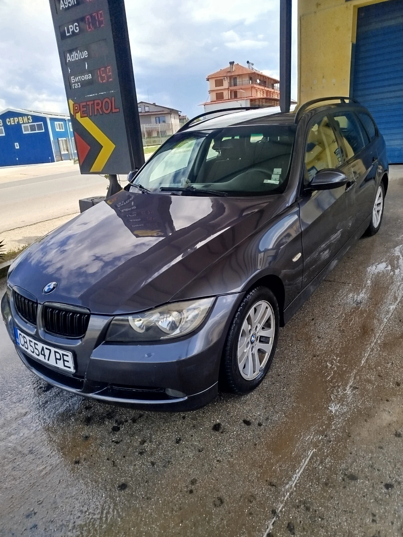 BMW 320, снимка 3 - Автомобили и джипове - 54704810