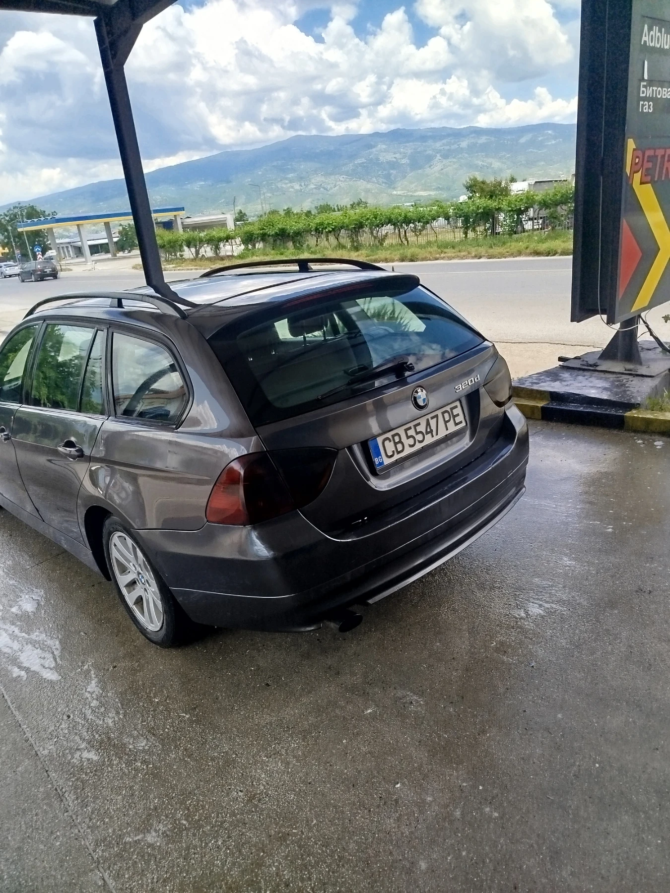 BMW 320, снимка 11 - Автомобили и джипове - 54704810