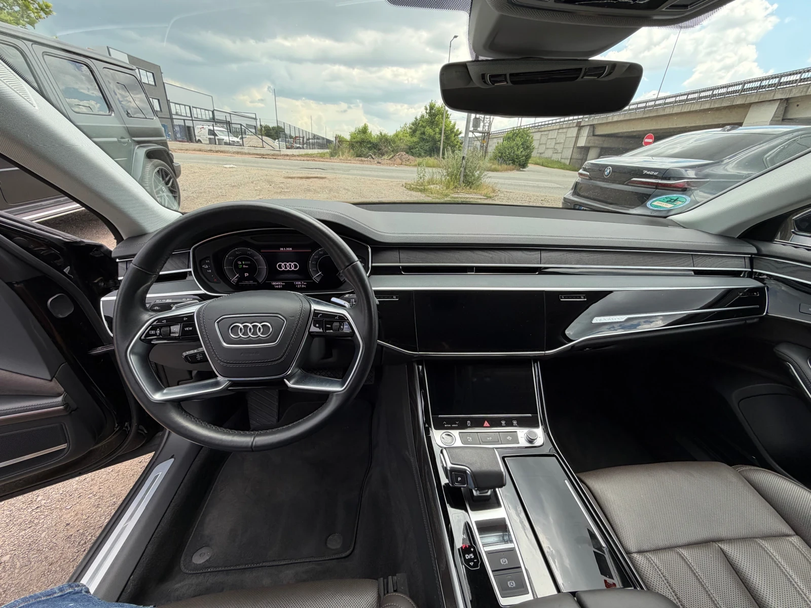 Audi A8 Audi A8 6.0 TFSIe FACELIFT Long Plug-in Hybrid, снимка 15 - Автомобили и джипове - 54883599