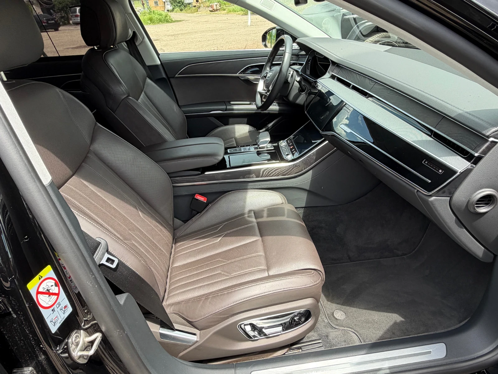 Audi A8 Audi A8 6.0 TFSIe FACELIFT Long Plug-in Hybrid, снимка 12 - Автомобили и джипове - 54883599