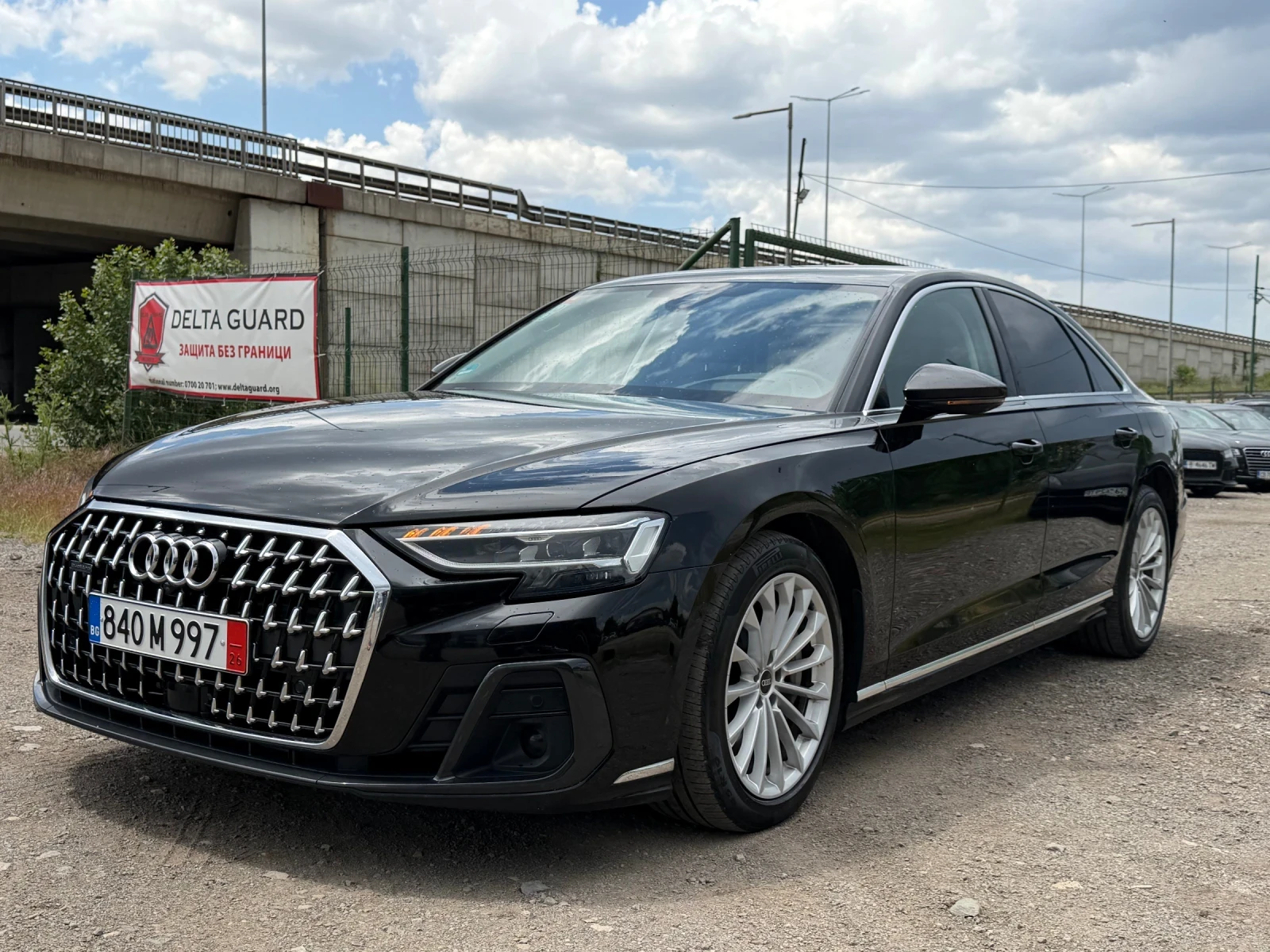 Audi A8 Audi A8 6.0 TFSIe FACELIFT Long Plug-in Hybrid, снимка 3 - Автомобили и джипове - 54883599