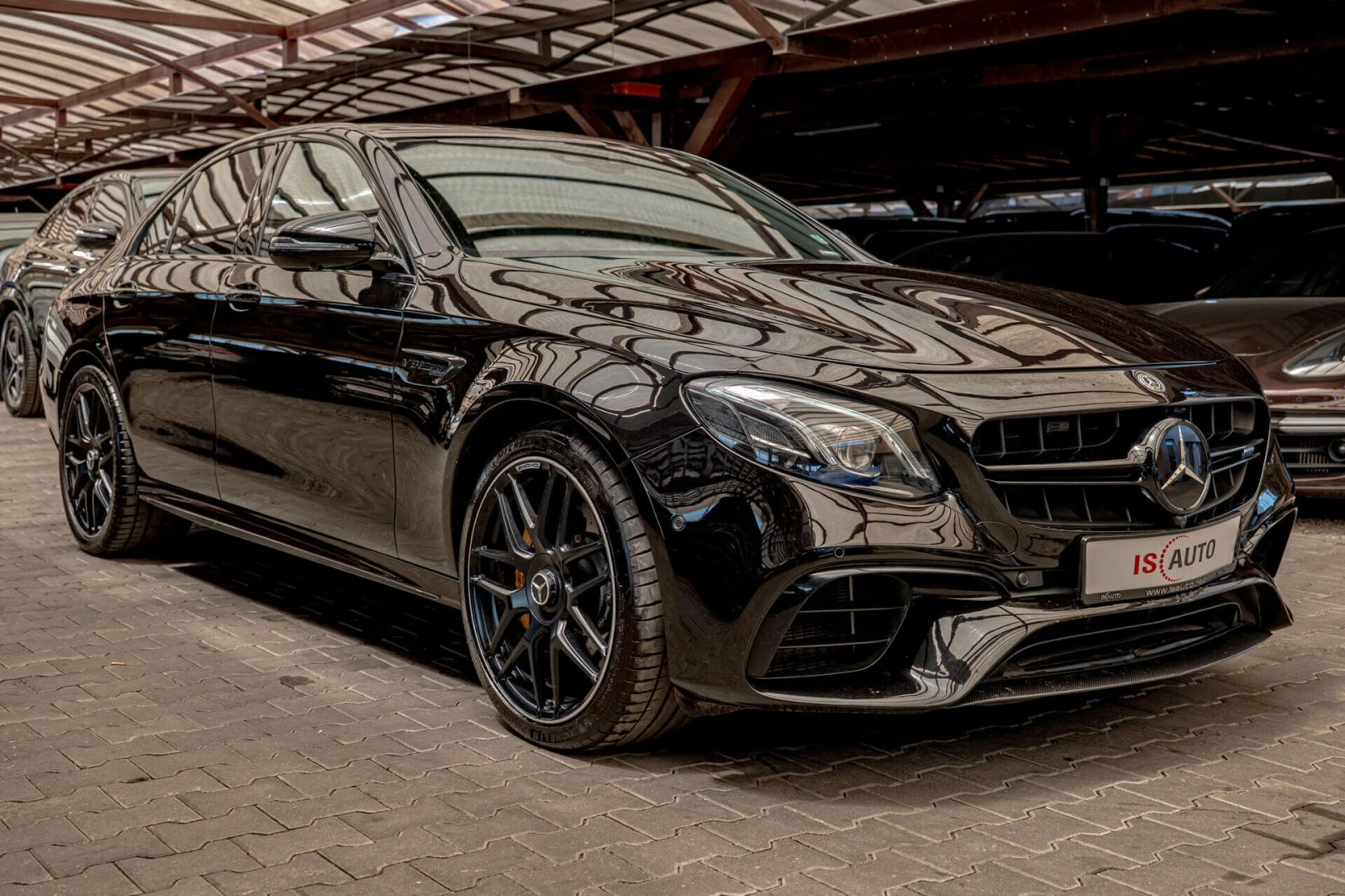 Mercedes-Benz E 63 AMG S/3D Burmester/Панорама/Карбон/Керамика/Обдухване, снимка 2 - Автомобили и джипове - 55073223