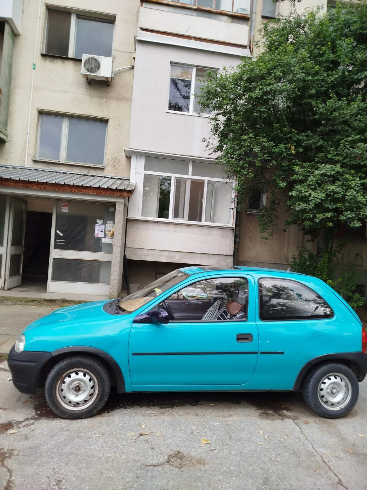 Opel Corsa, снимка 3 - Автомобили и джипове - 55145673