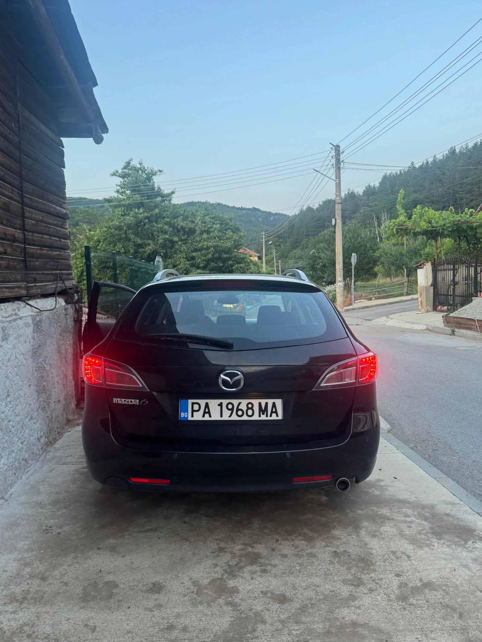 Mazda 6 2.0 , снимка 3 - Автомобили и джипове - 55179504
