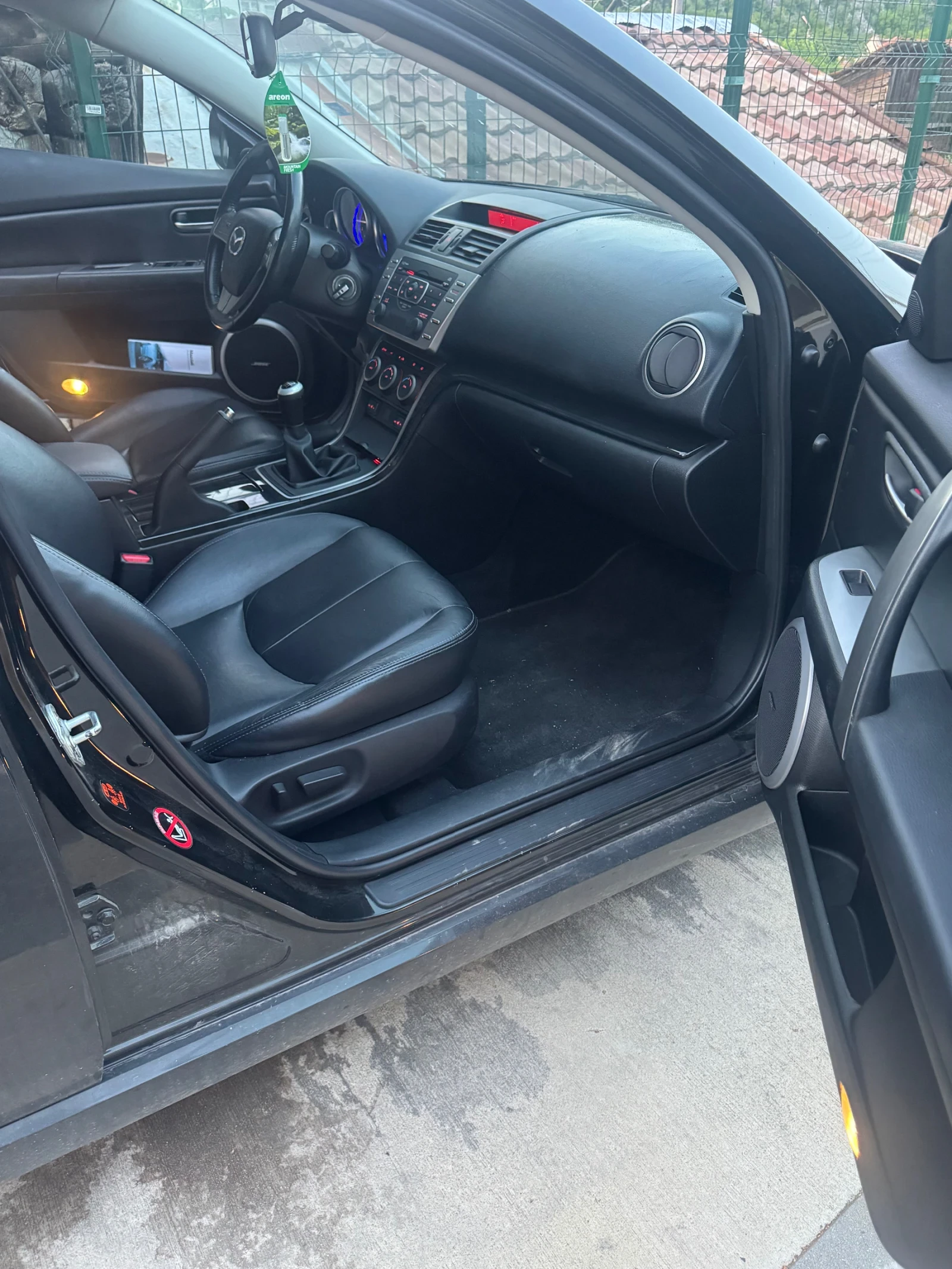Mazda 6 2.0 , снимка 5 - Автомобили и джипове - 55179504