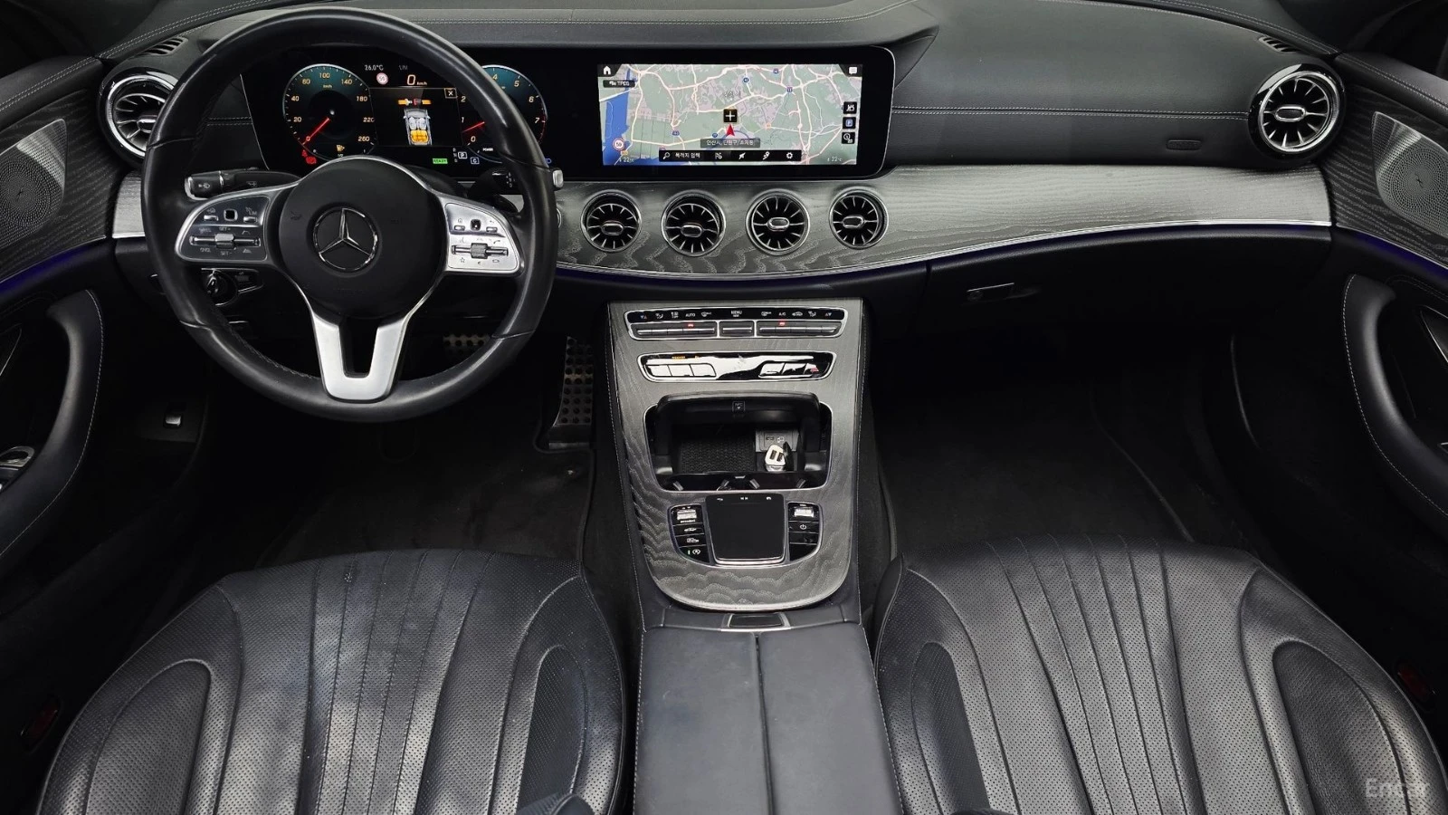 Mercedes-Benz CLS 450 4MATIC* AMG-LINE* DISTRONIC* 360* ОБДУХВАНЕ* , снимка 5 - Автомобили и джипове - 55612393