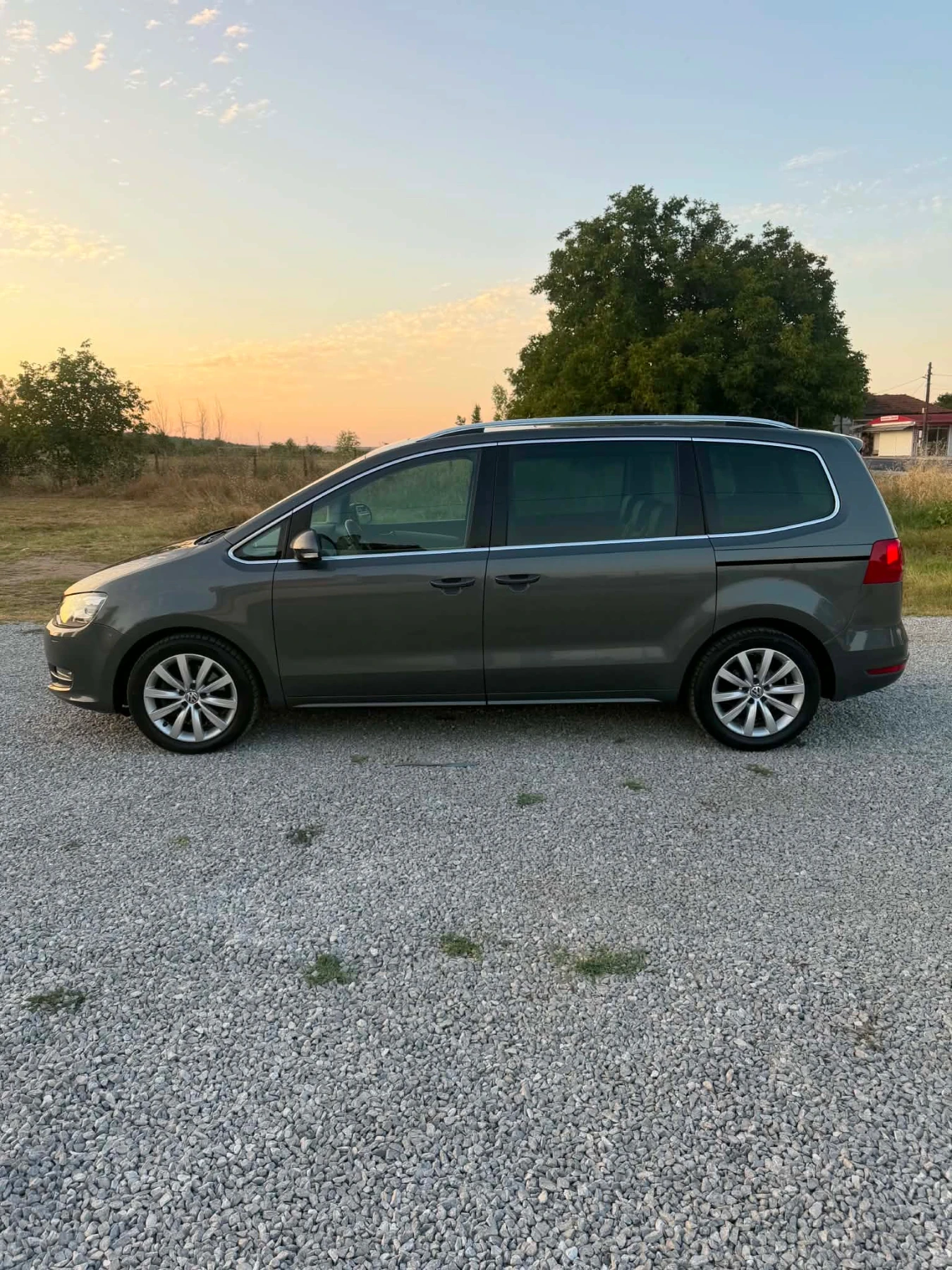 VW Sharan, снимка 5 - Автомобили и джипове - 55678893