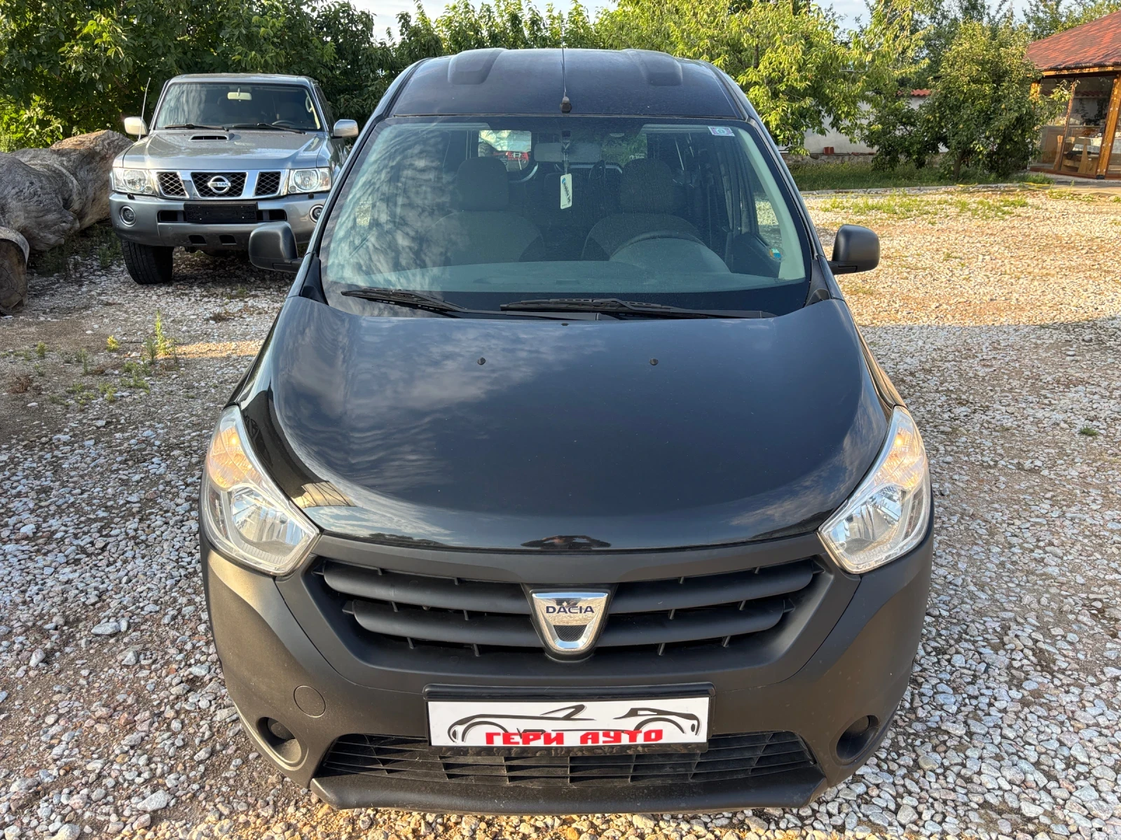 Dacia Dokker 1.6 I + GPL, снимка 2 - Автомобили и джипове - 55851311