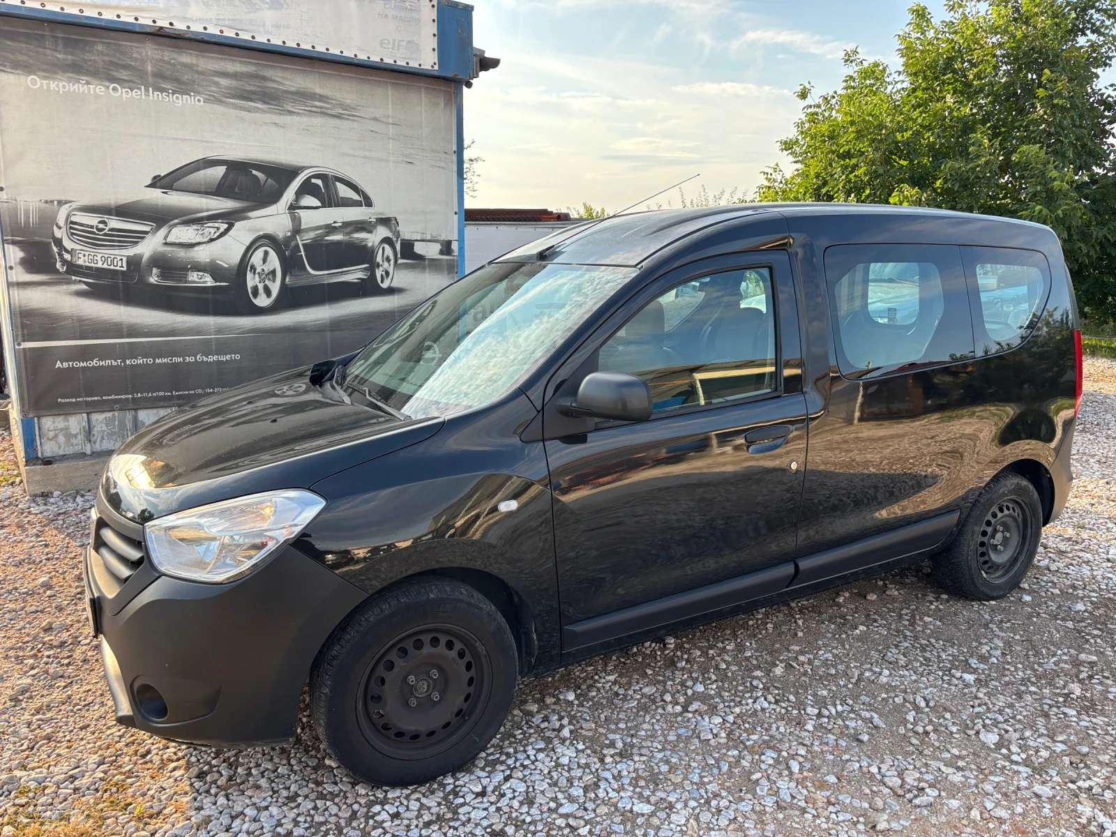 Dacia Dokker 1.6 I + GPL, снимка 5 - Автомобили и джипове - 55851311
