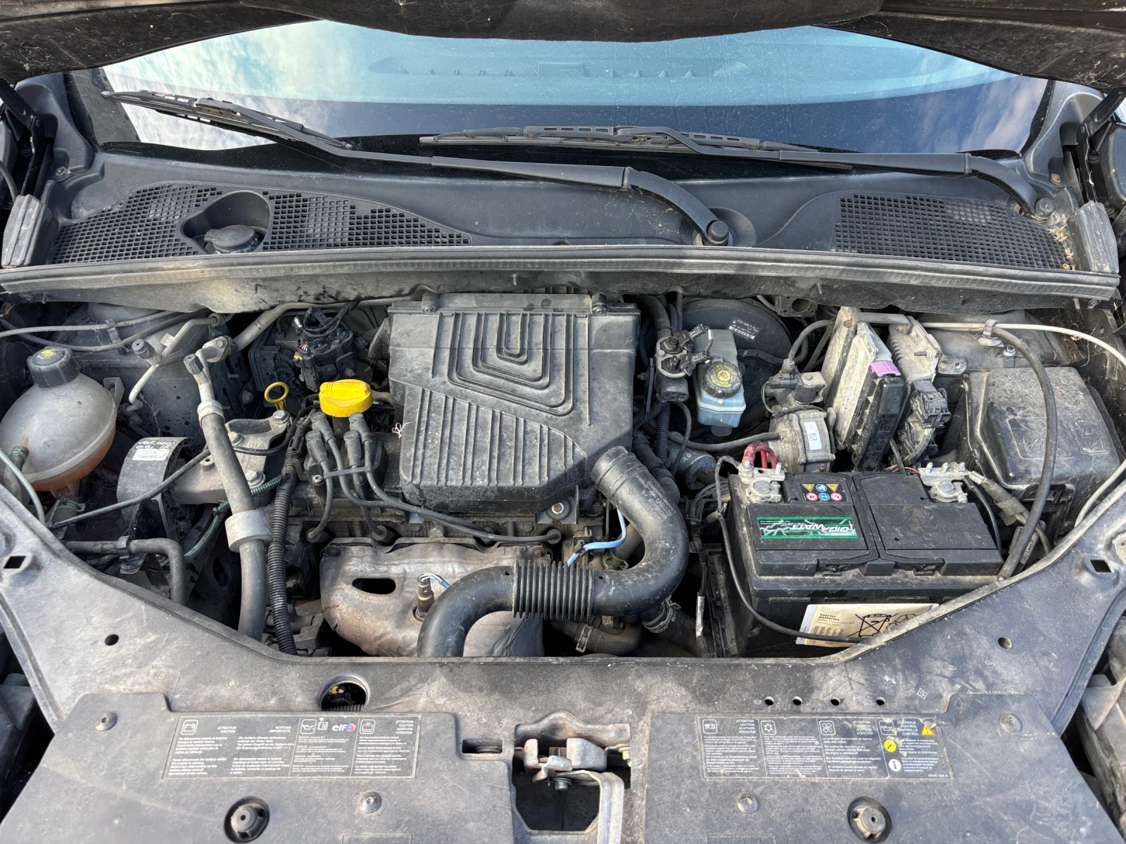 Dacia Dokker 1.6 I + GPL, снимка 15 - Автомобили и джипове - 55851311