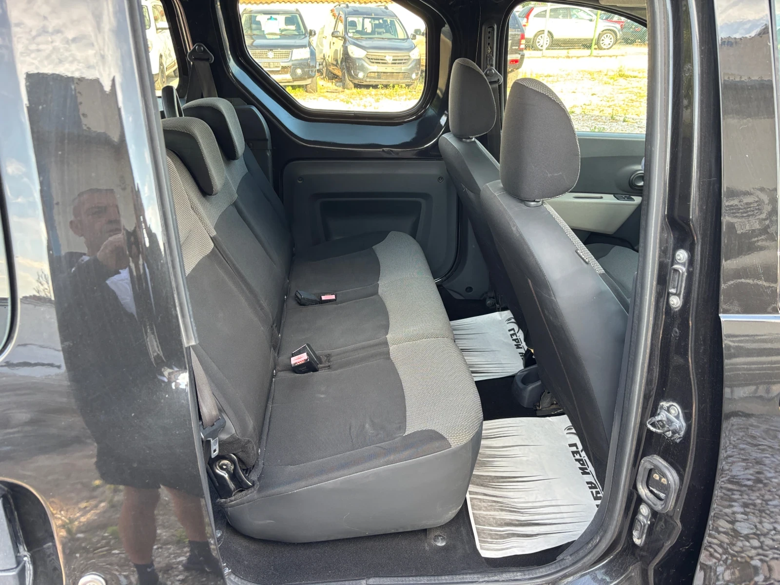Dacia Dokker 1.6 I + GPL, снимка 12 - Автомобили и джипове - 55851311