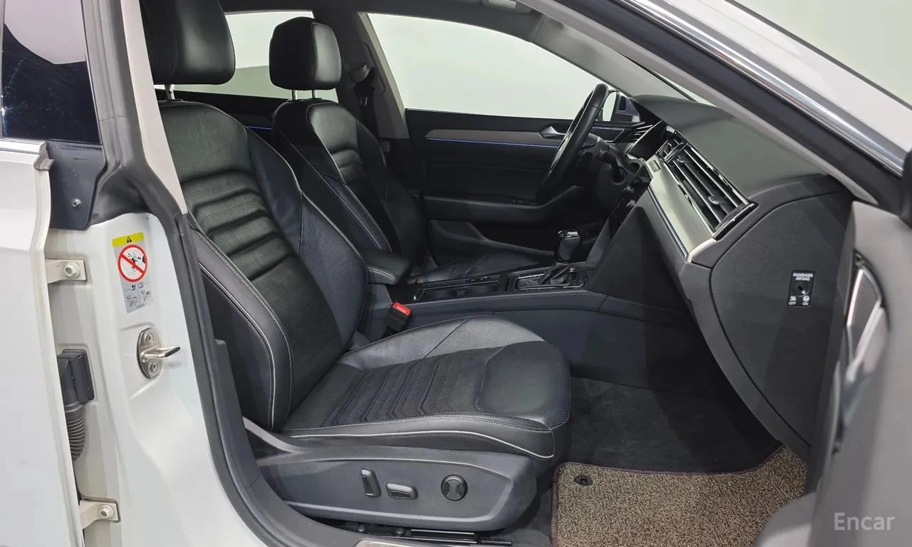 VW Arteon 2.0 TDI Premium | АВТОФИНАНСИРАНЕ, снимка 11 - Автомобили и джипове - 55925257