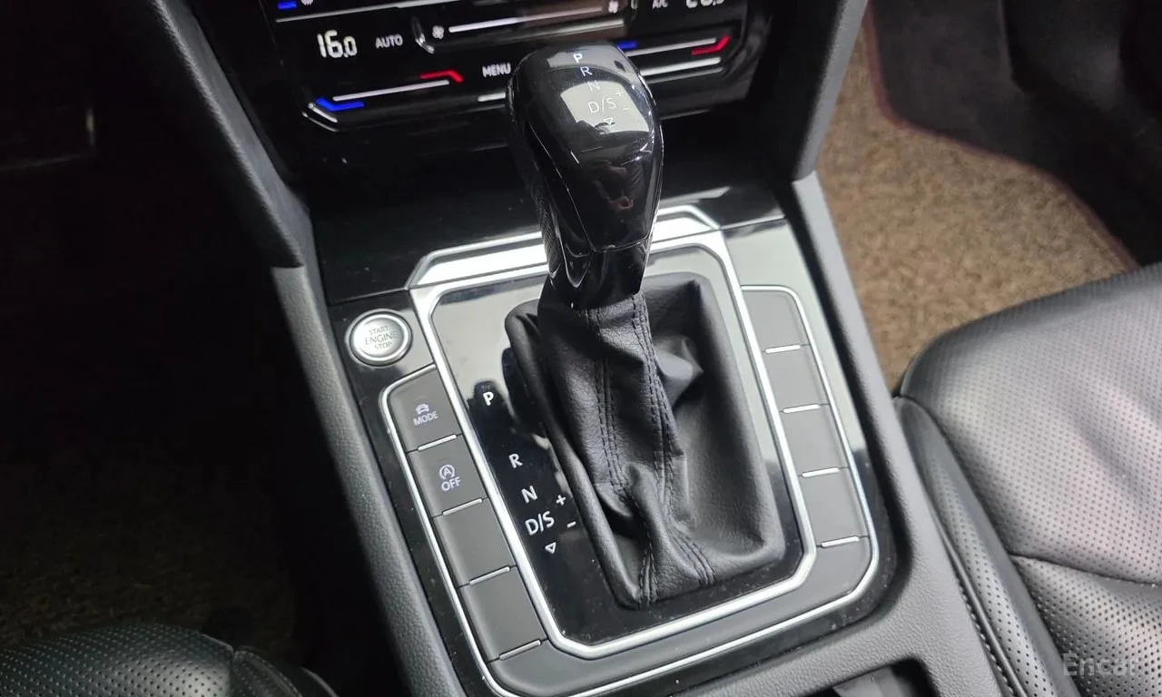 VW Arteon 2.0 TDI Premium | АВТОФИНАНСИРАНЕ, снимка 9 - Автомобили и джипове - 55925257