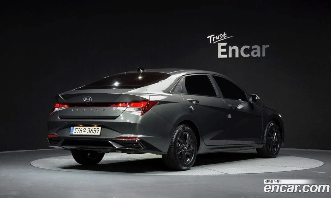 Hyundai Elantra 1.6 LPi Modern, снимка 2 - Автомобили и джипове - 55940438