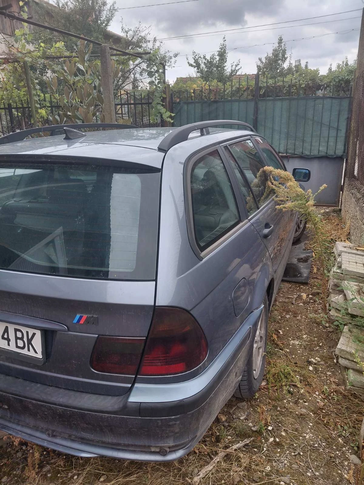 BMW 320, снимка 3 - Автомобили и джипове - 56424970