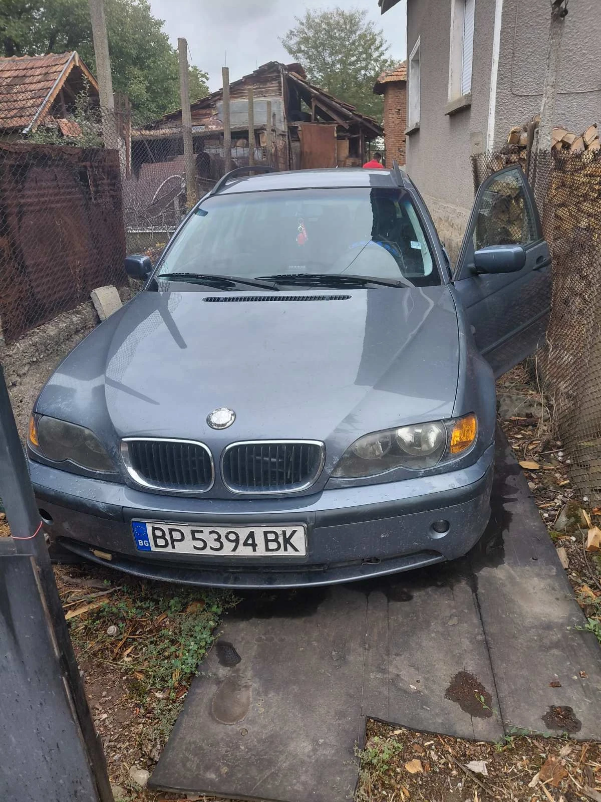 BMW 320