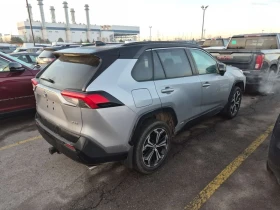 Toyota Rav4 * XSE * CARFAX * ПАНОРАМА * KEYLESS * ПОДГРЕВИ, снимка 3