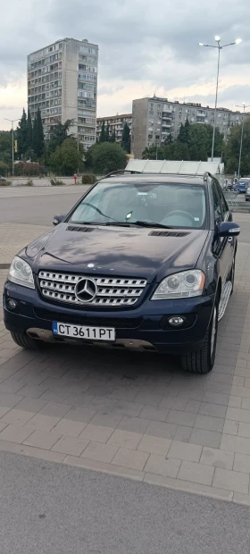    Mercedes-Benz ML 500