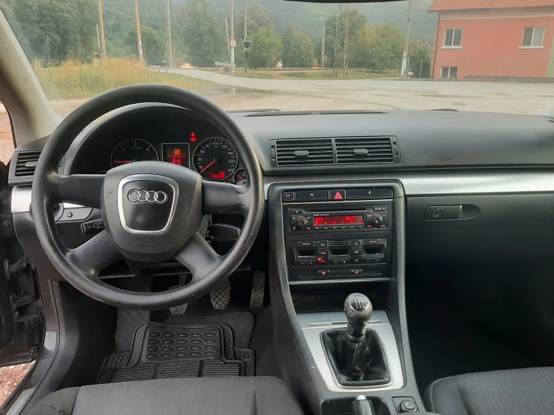 Audi A4 1.9TDI 116кс.КLIMATRON PODGREV KRUIZ, снимка 10 - Автомобили и джипове - 47119181