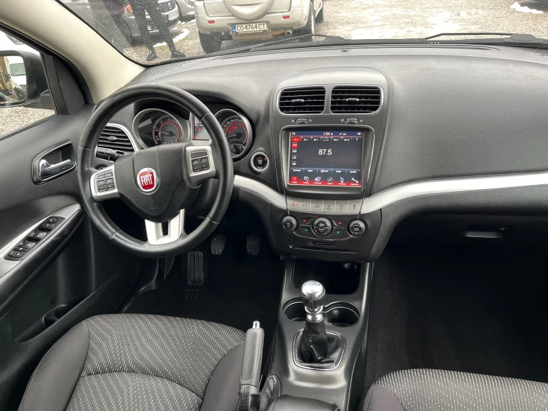 Fiat Freemont 2.0M-JET 6+ 1места, снимка 10 - Автомобили и джипове - 48168497