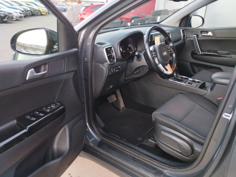 Kia Sportage 1.6 t Gdi Гаранция ЕХ, снимка 9 - Автомобили и джипове - 48581743