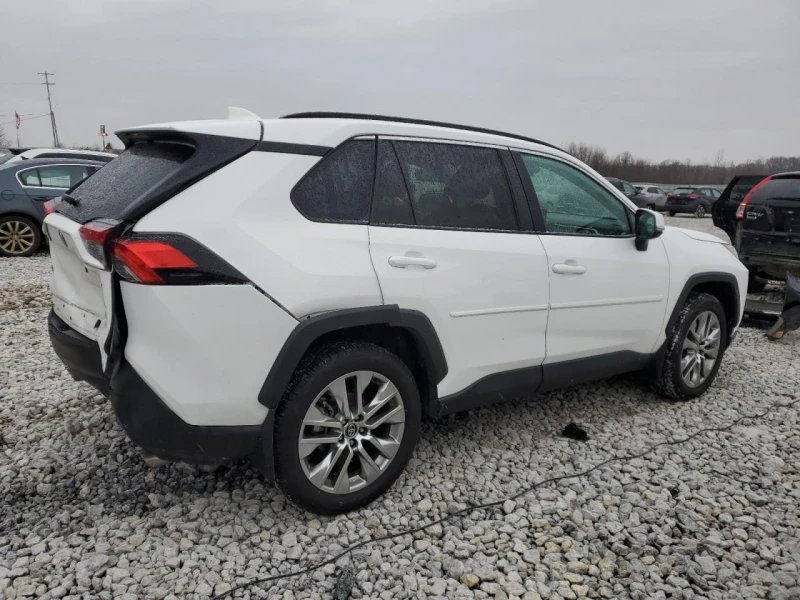 Toyota Rav4 XLE PREMIUM, снимка 3 - Автомобили и джипове - 48667502