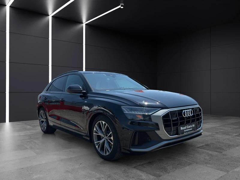 Audi Q8 3.0TFSI* DISTR* S-LINE* PANO* HEAD-UP* B&O* 360CAM, снимка 3 - Автомобили и джипове - 50853772