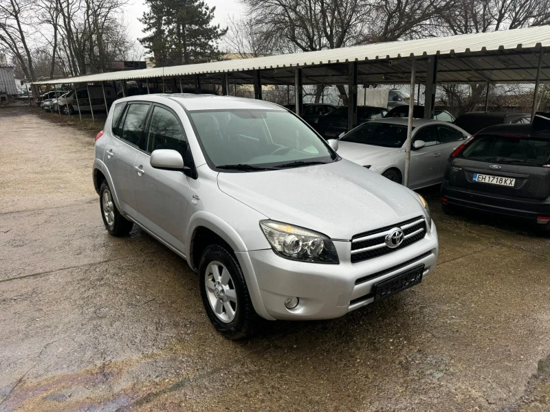 Toyota Rav4, снимка 6 - Автомобили и джипове - 52897452