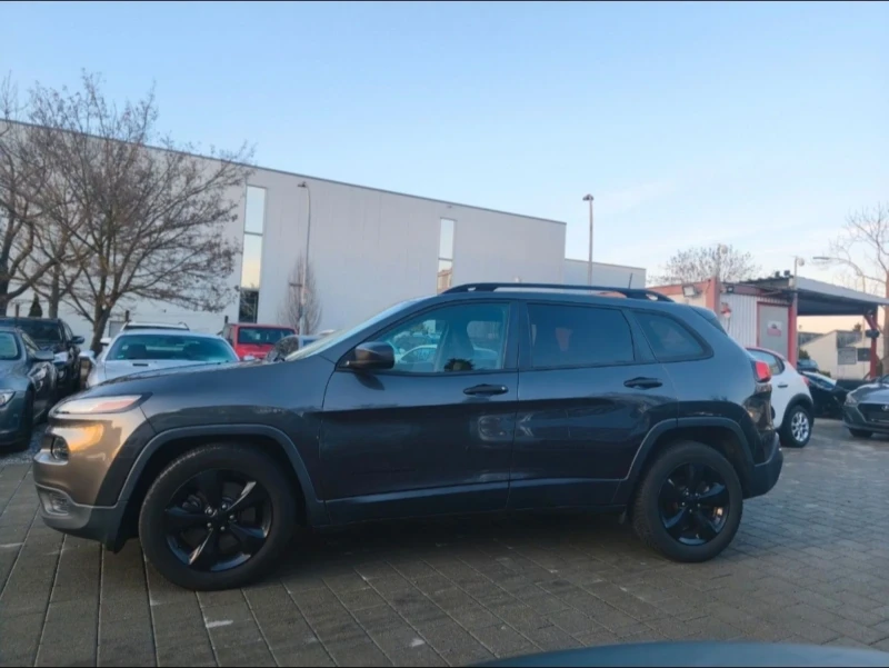 Jeep Cherokee Limited/Automatic, снимка 4 - Автомобили и джипове - 53404699