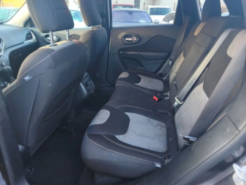 Jeep Cherokee Limited/Automatic, снимка 3 - Автомобили и джипове - 53404699