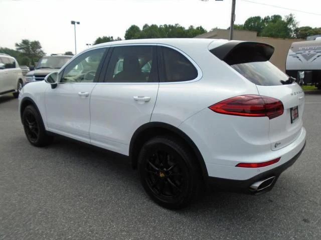 Porsche Cayenne 3.6 V6 * Реални километри * Напълно обслужен - изображение 5
