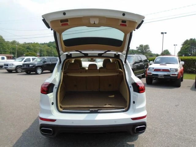 Porsche Cayenne 3.6 V6 * Реални километри * Напълно обслужен - изображение 7