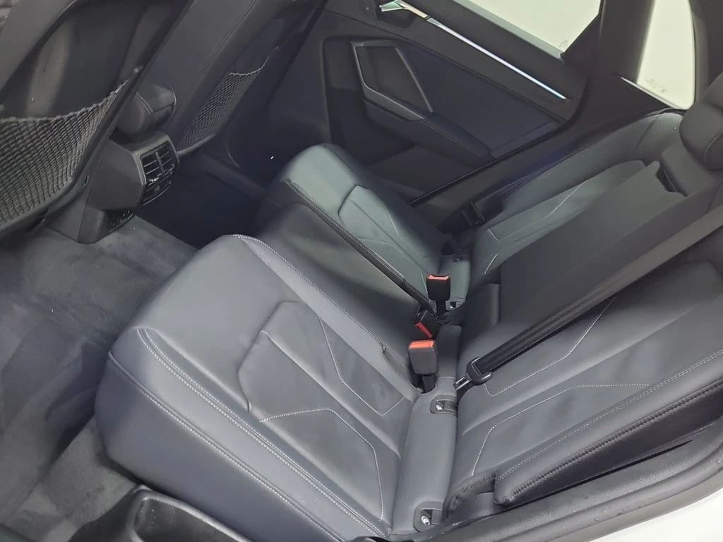 Audi Q3 * TECHNIK * CARFAX *    | Mobile.bg   11