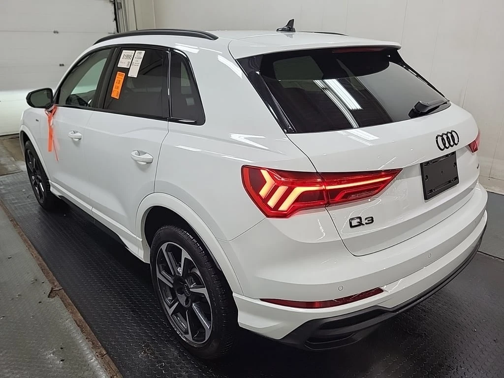 Audi Q3 * TECHNIK * CARFAX * БЕЗ ПЪРВОНАЧАЛНА ВНОСКА - изображение 6